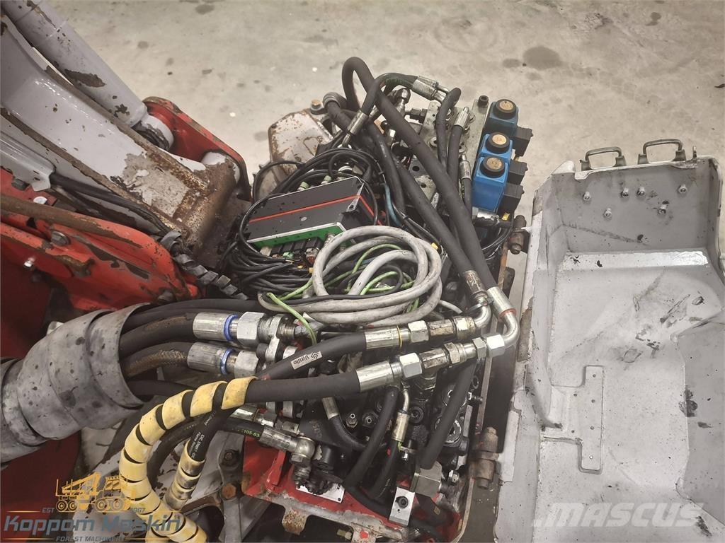 Log Max 3000T Harvester heads