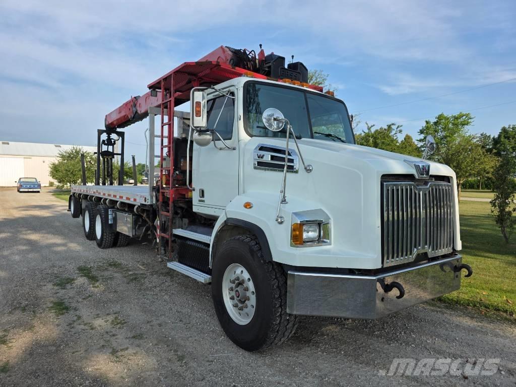 Western Star 4700 SB Prime Movers