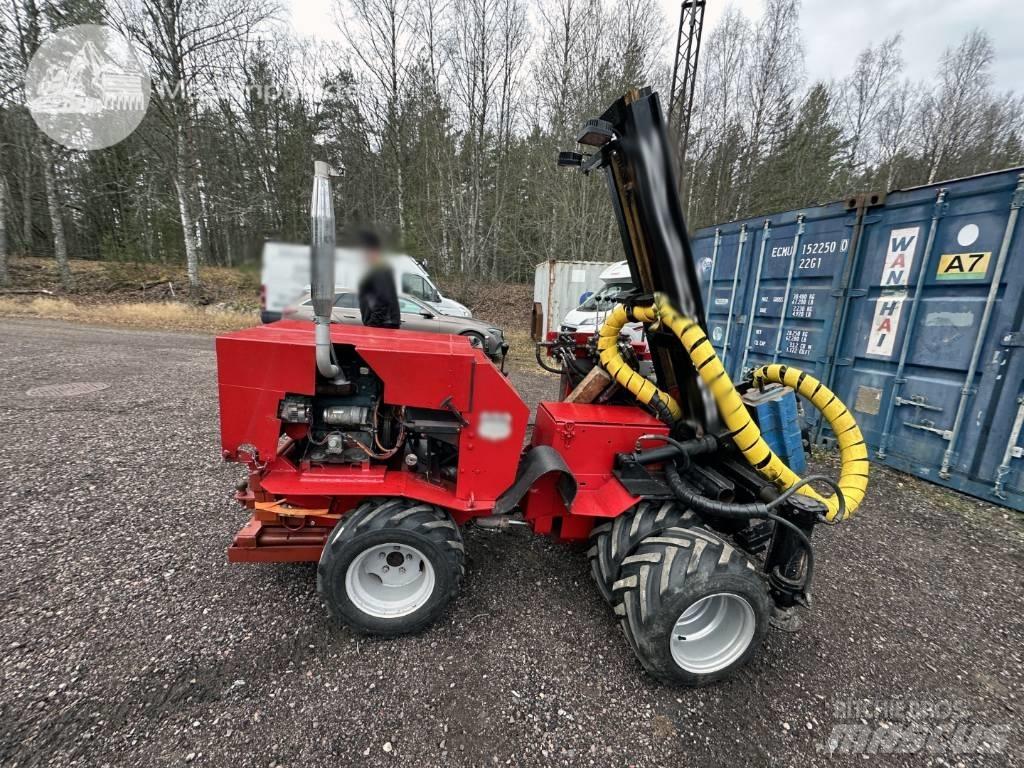 CASE Mini-Sneaker Surface drill rigs
