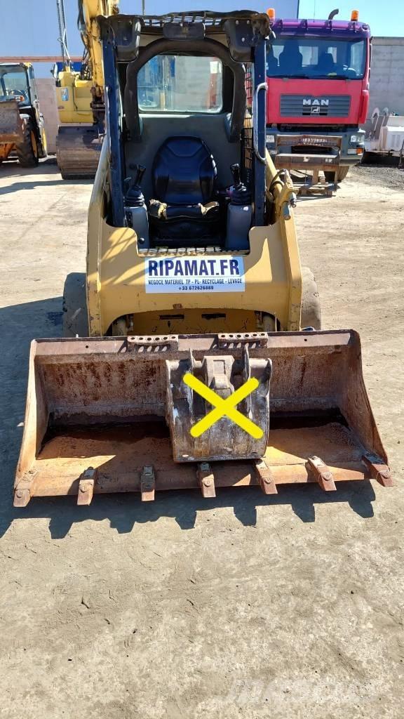 CAT 216 B Mini loaders