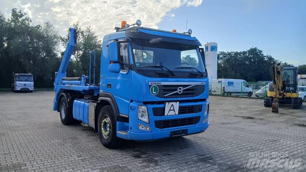 Volvo FM 330 Demountable trucks