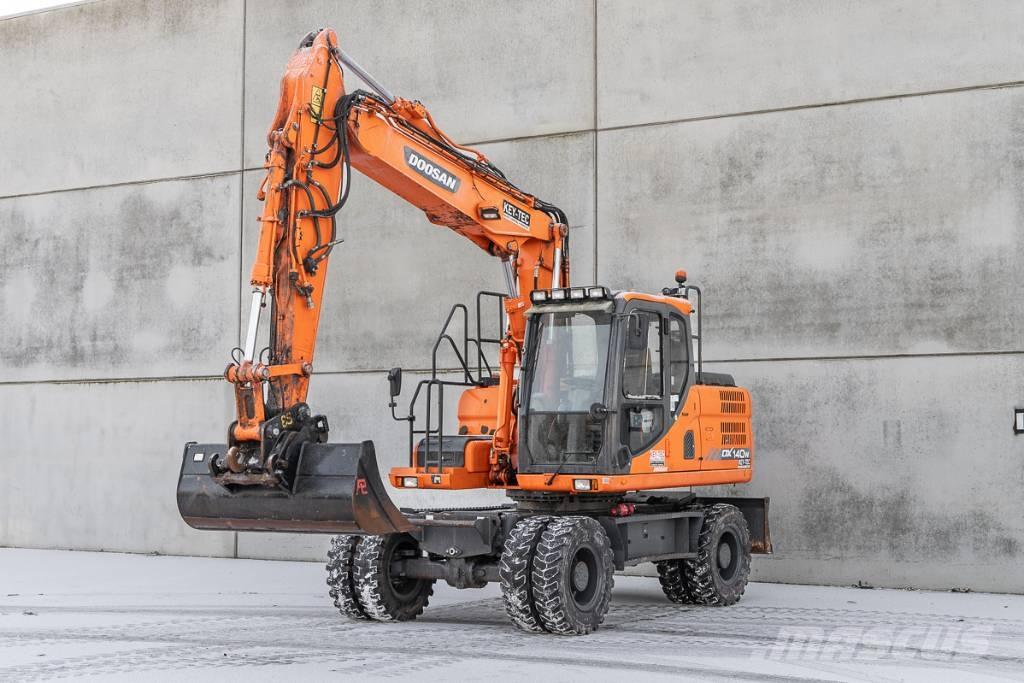 Doosan DX 140 W-3 Wheeled excavators