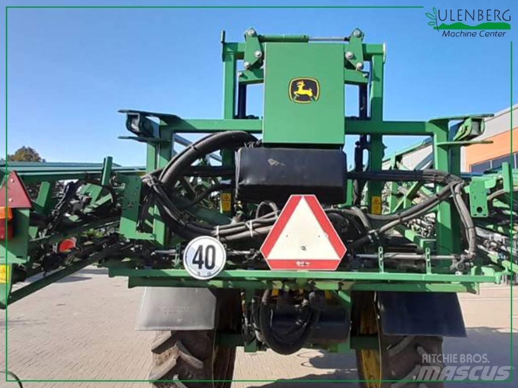 John Deere M 740 Trailed sprayers