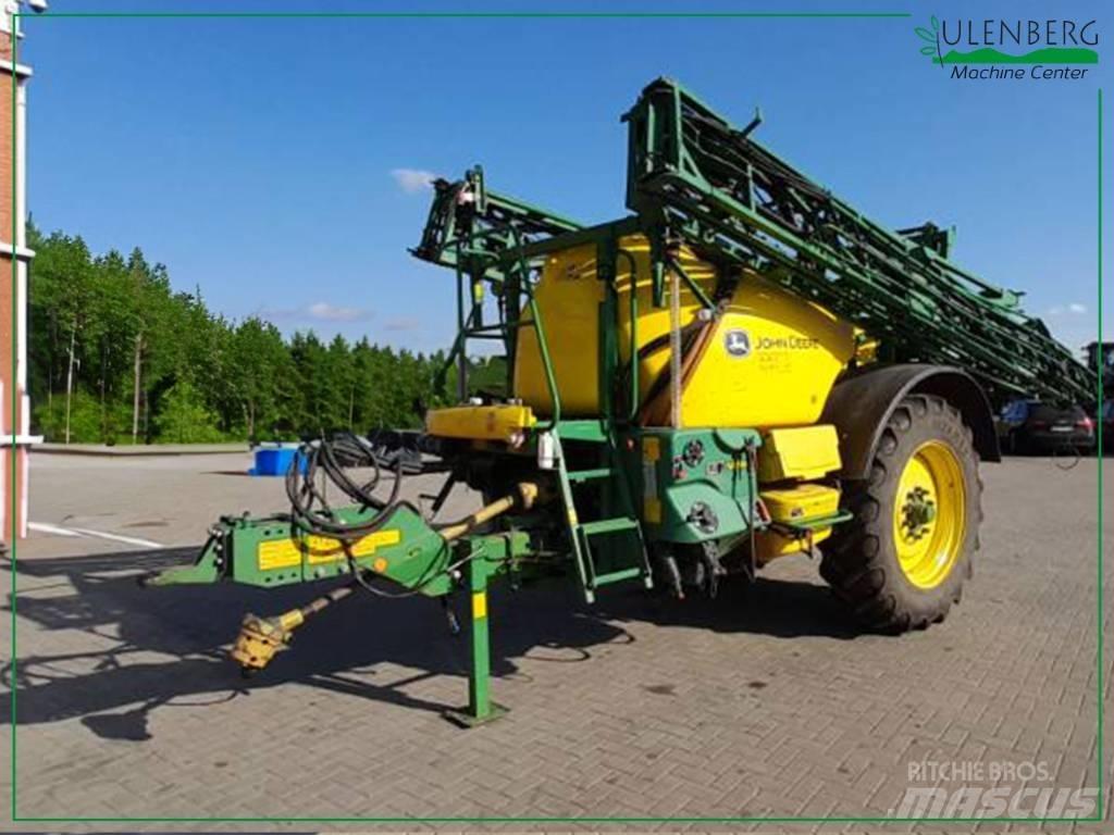 John Deere M 740 Trailed sprayers