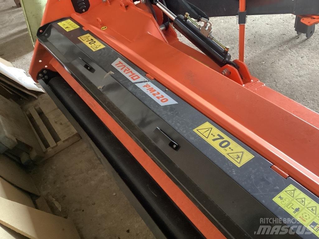 Tarmo PM 220 Pasture mowers and toppers