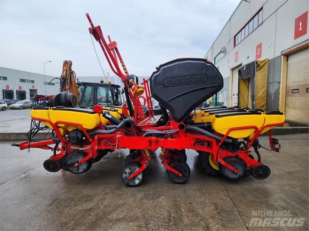 Väderstad Tempo F8 Sowing machines