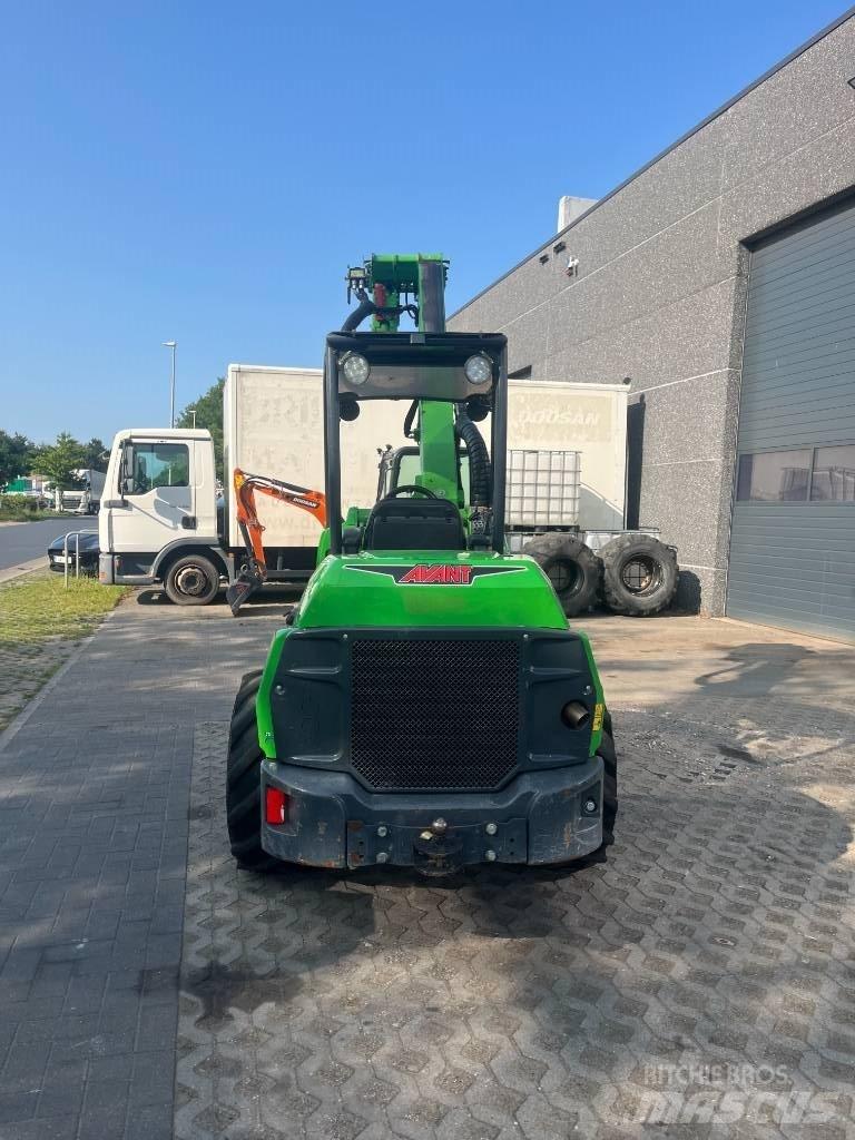 Avant 860 i Mini loaders