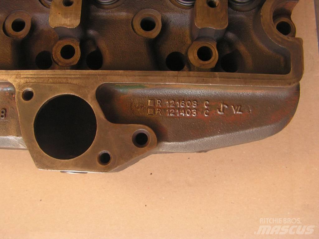 John Deere 6910 Engines