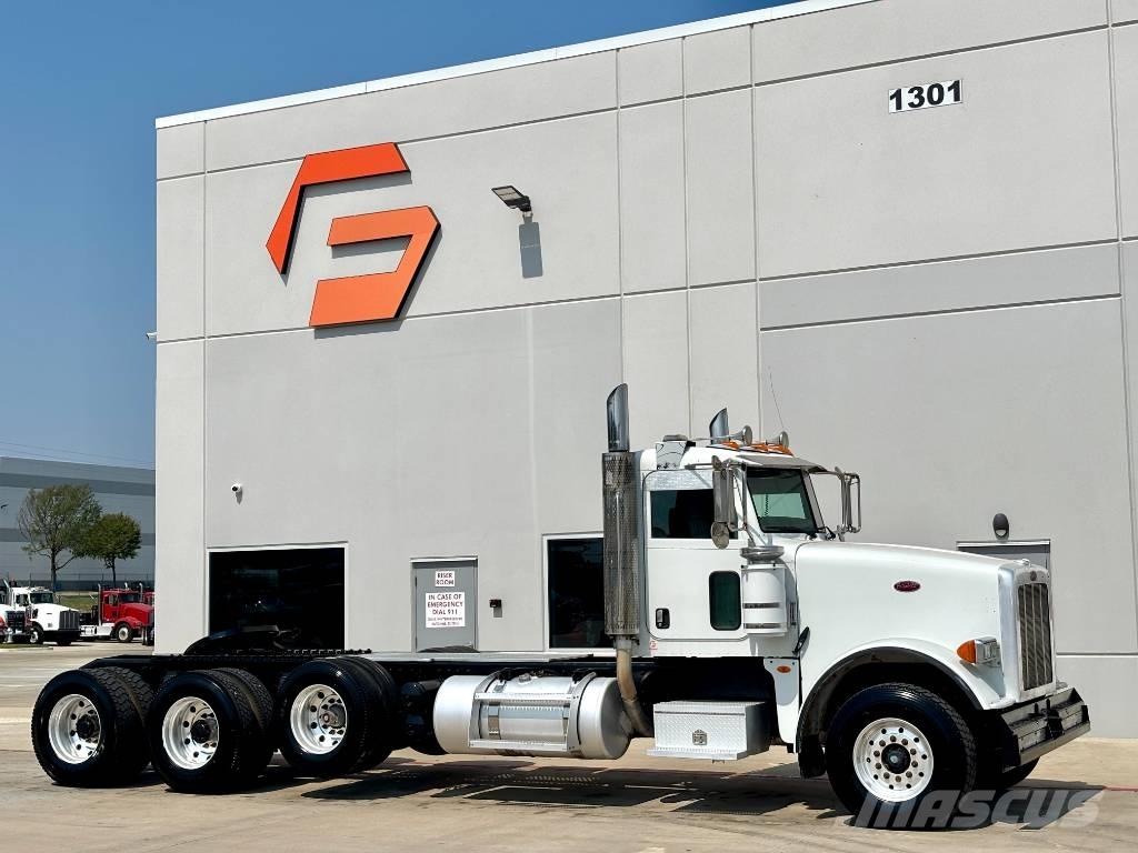 Peterbilt 367 Prime Movers