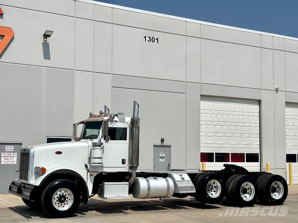 Peterbilt 367 Prime Movers