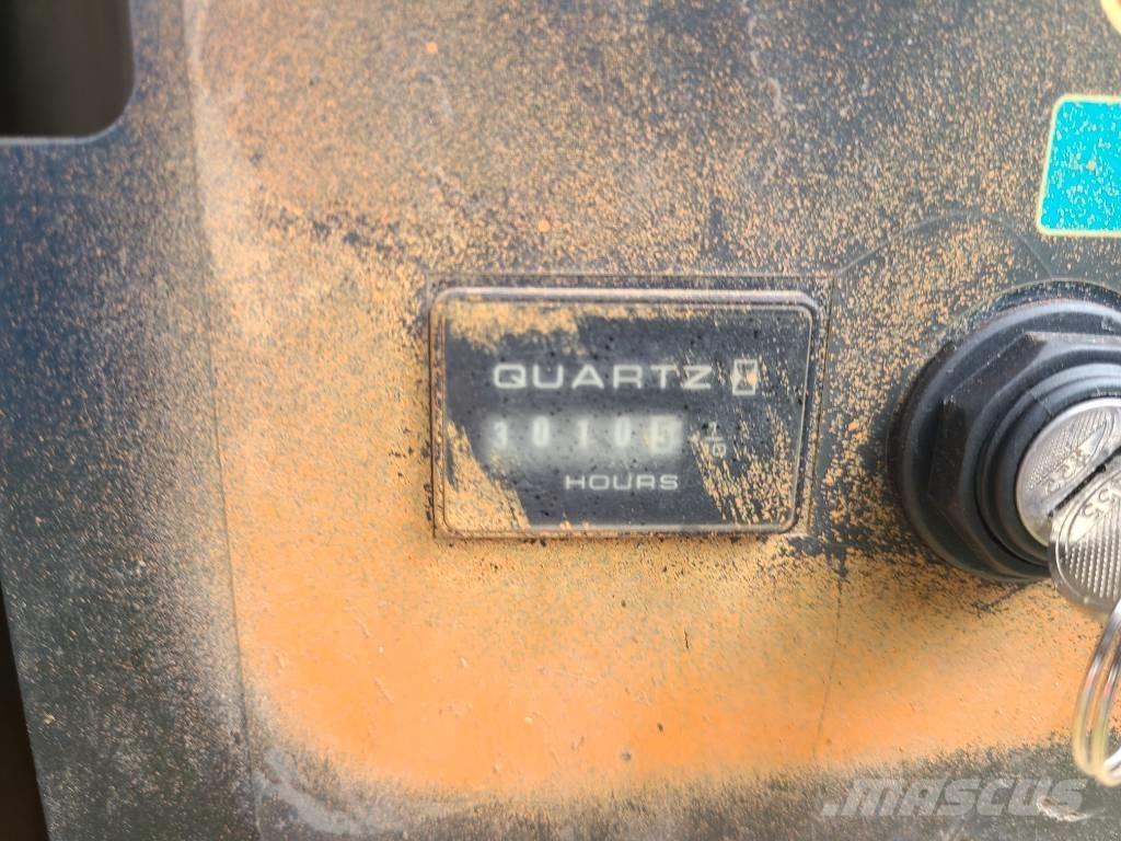 JLG 600 AJ Articulated boom lifts