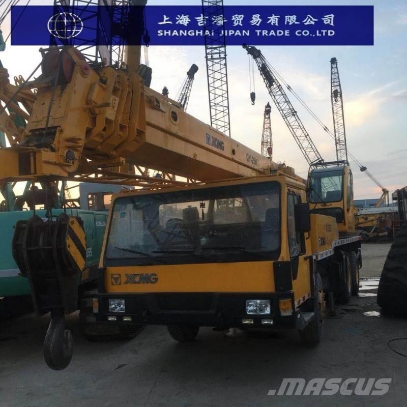 XCMG QY 25 K All terrain cranes