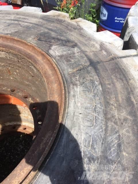 Bridgestone v Wheel loaders