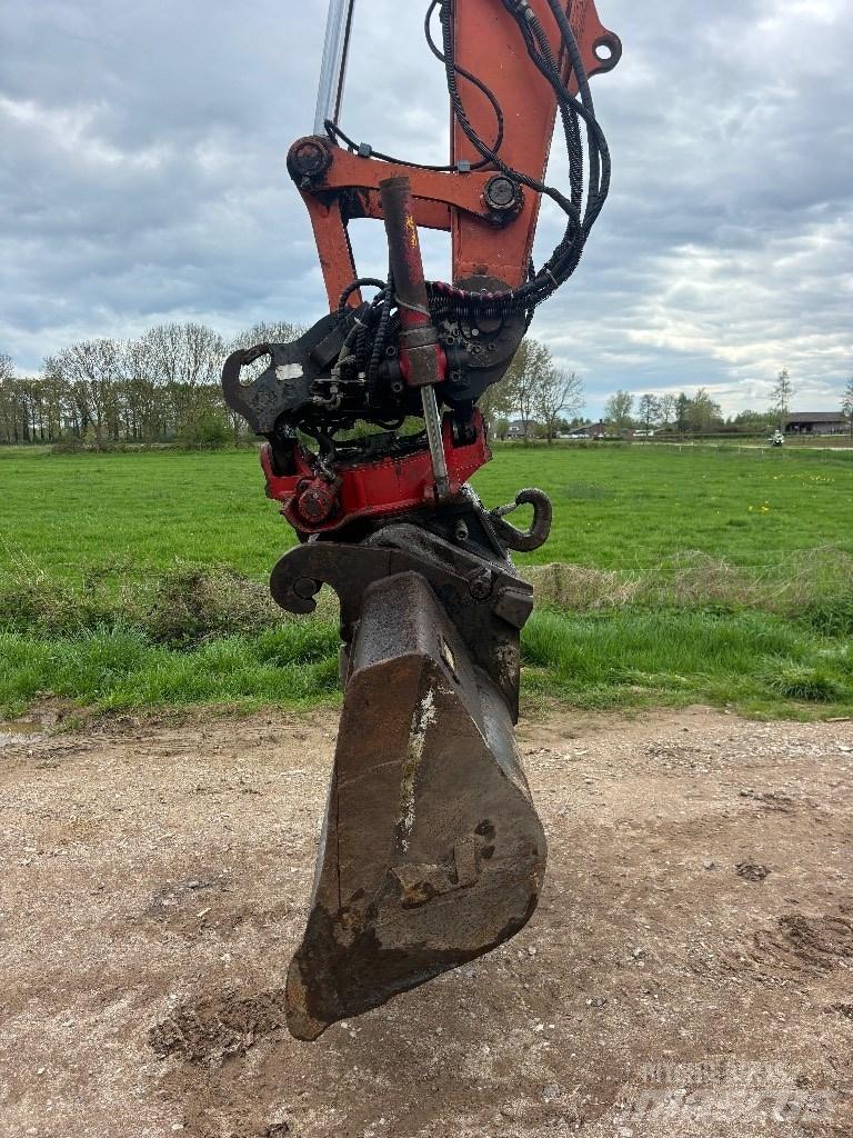 Hitachi ZX 140 W T-3 Wheeled excavators