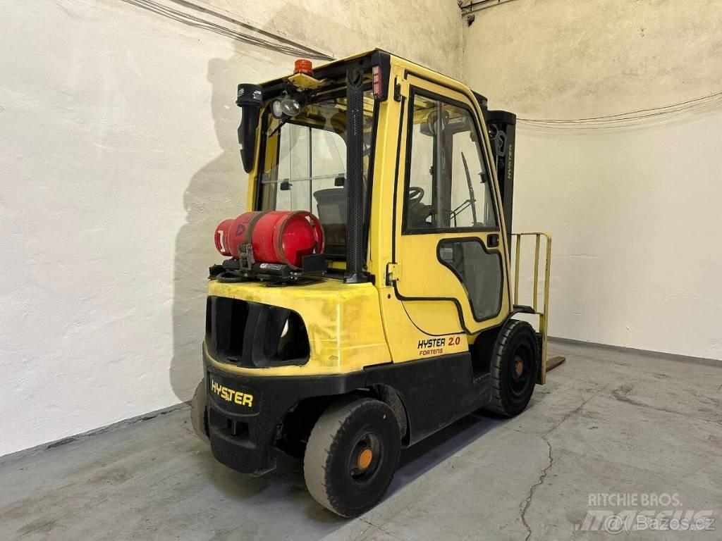 Hyster H2.0FT LPG trucks