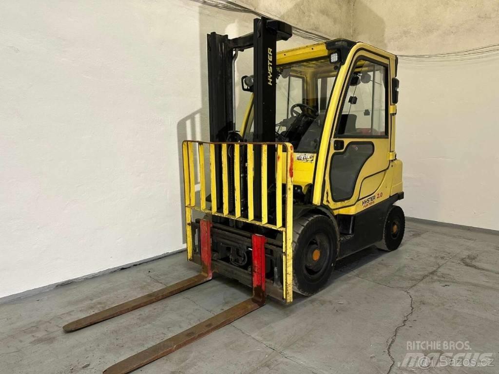 Hyster H2.0FT LPG trucks