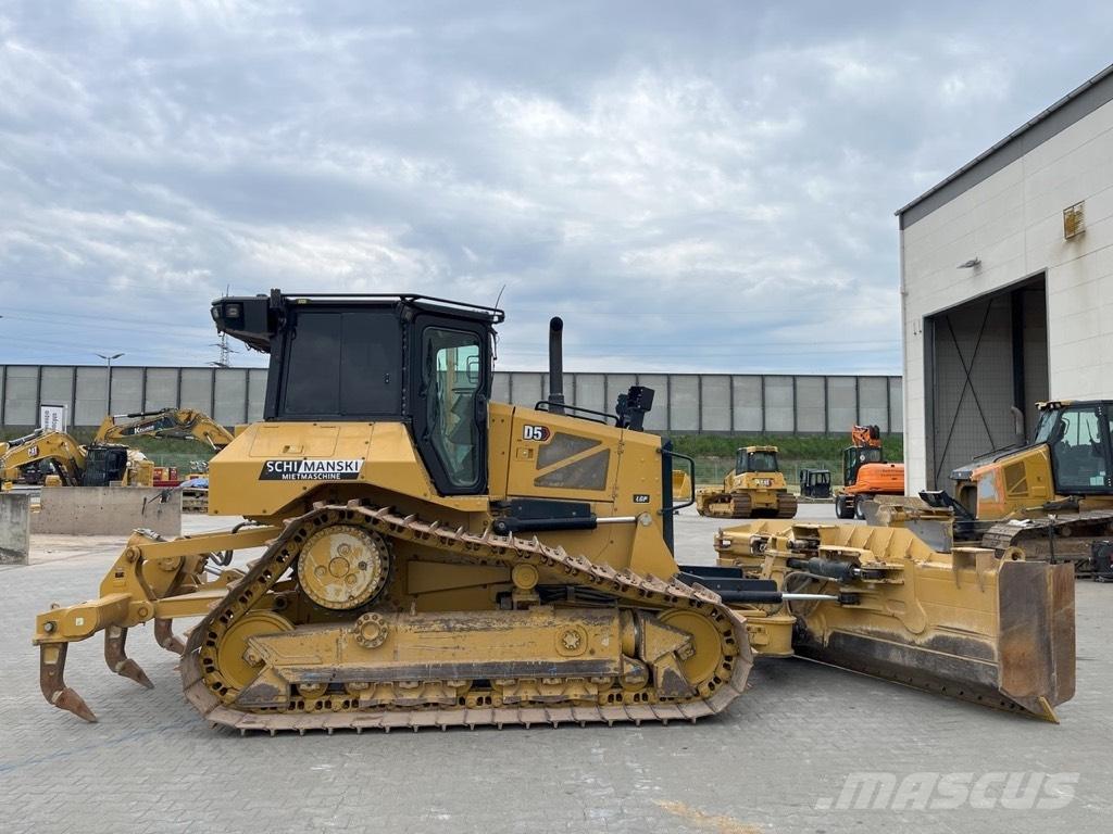 CAT D 5 LGP Crawler dozers