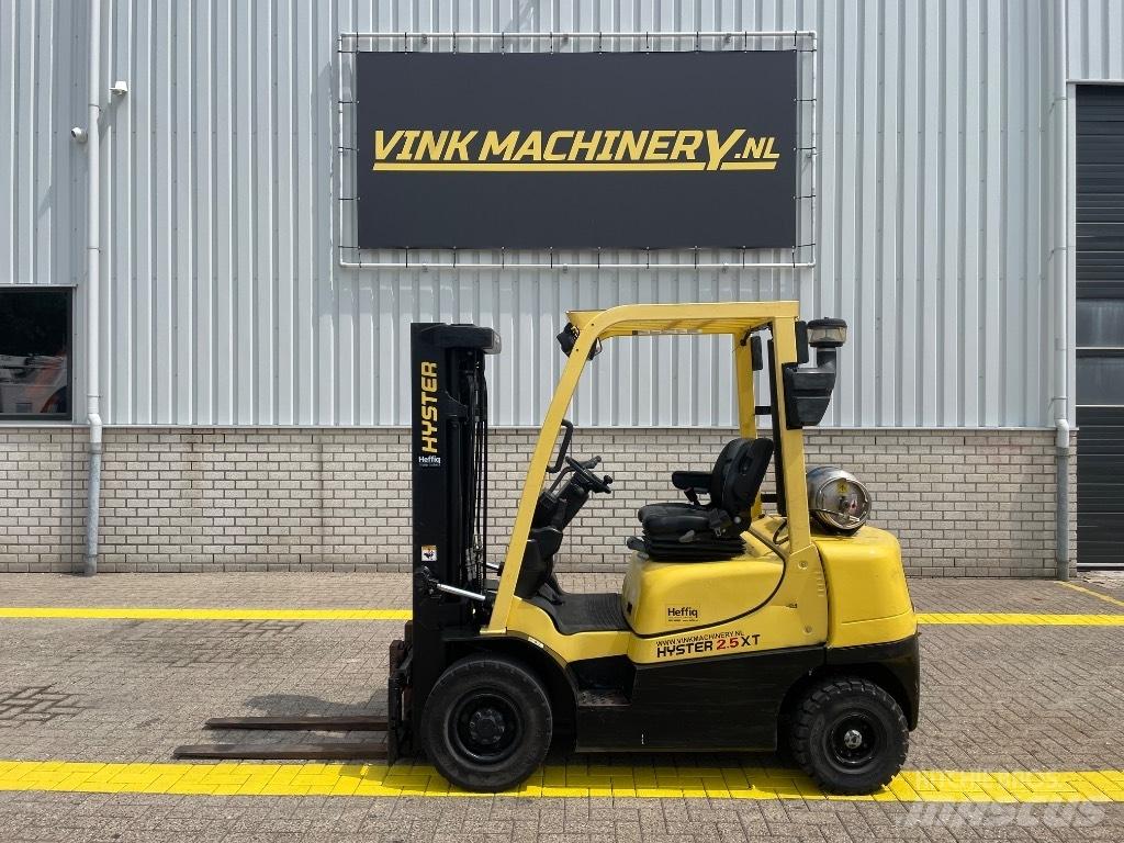 Hyster H 2.5 XT LPG trucks