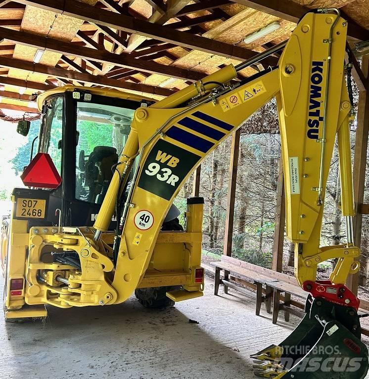 Komatsu WB 93 R 8E0 Backhoe
