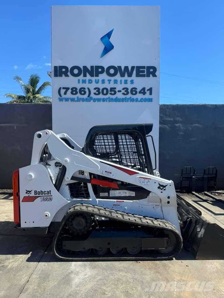 Bobcat T 590 Skid steer loaders