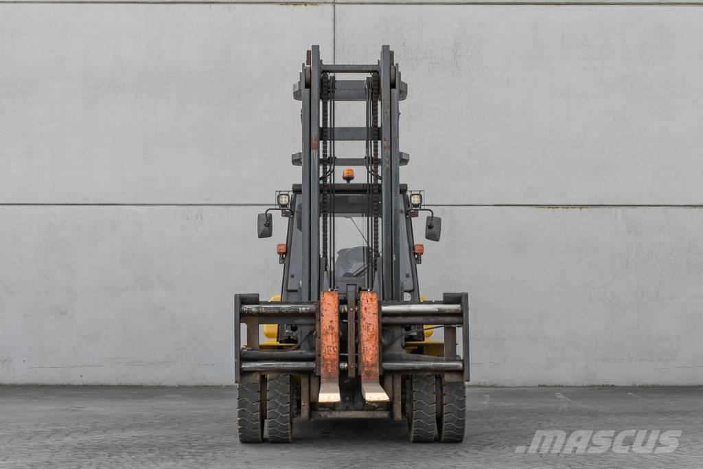 Komatsu FD 80-10 Diesel trucks