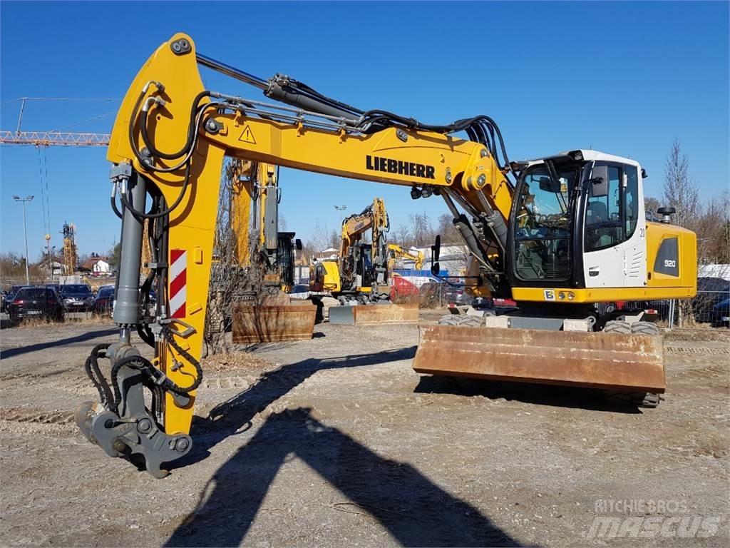 Liebherr A920 Wheeled excavators