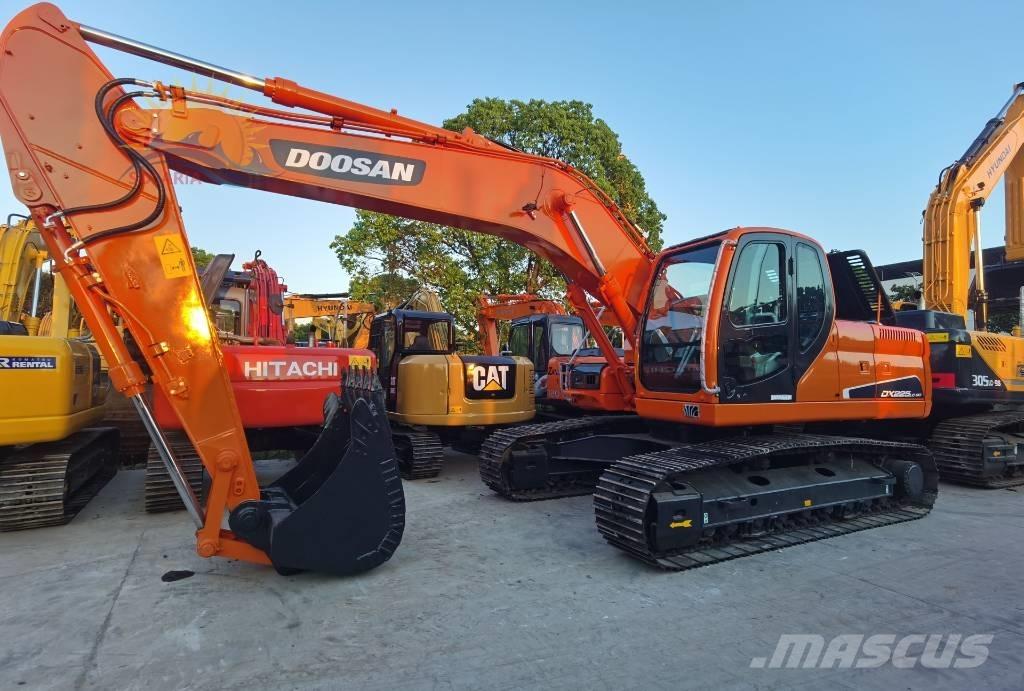 Doosan DX 225 LC-9C Crawler excavators
