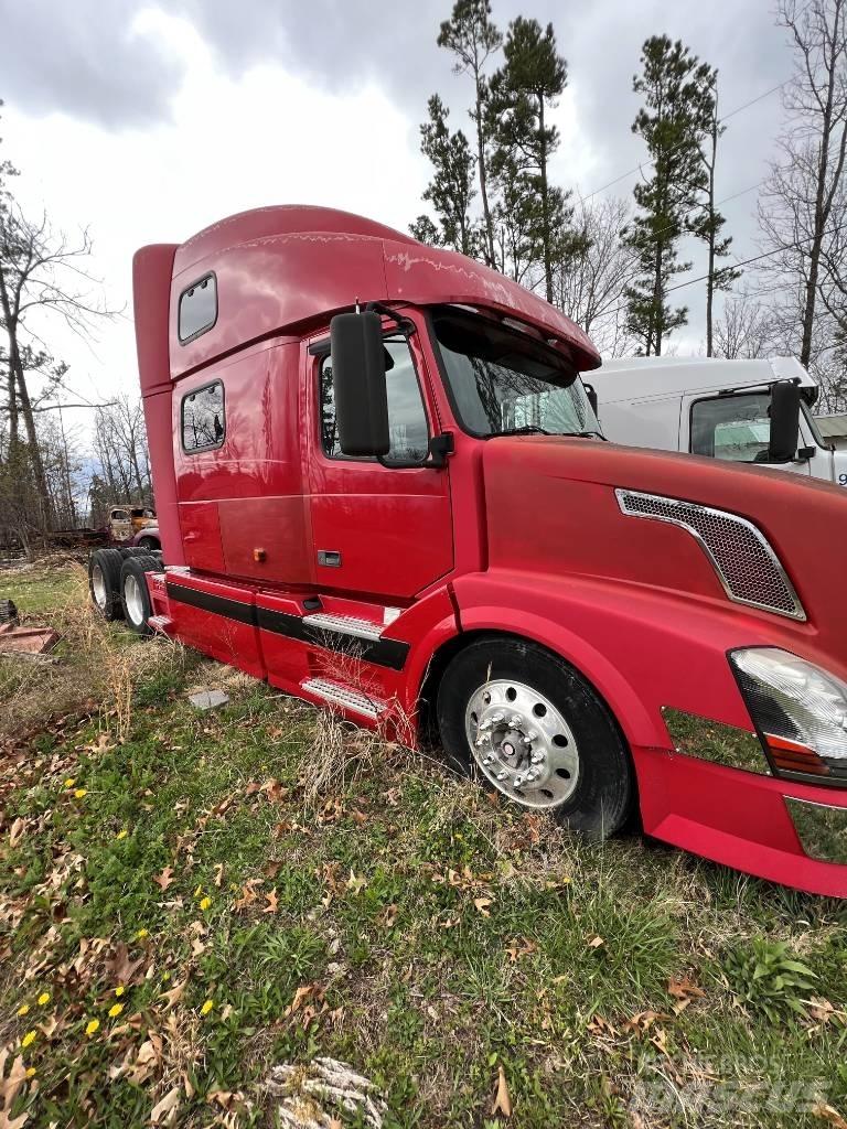 Volvo N416145 Prime Movers