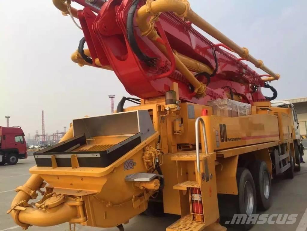 Putzmeister 37 M Concrete pumps