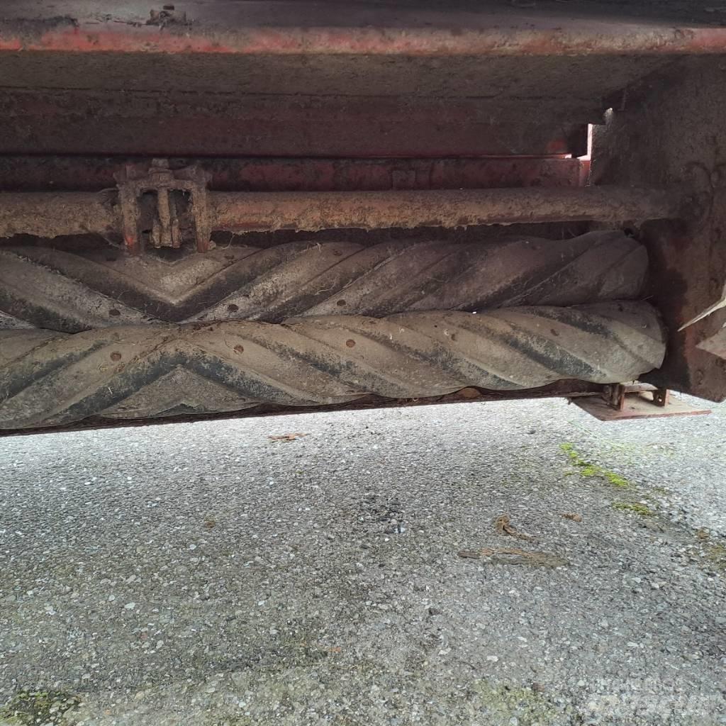 Kuhn FC300RG Mower-conditioners