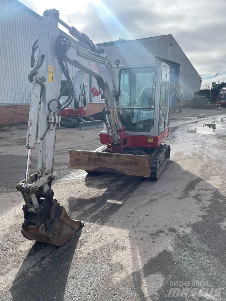 Takeuchi TB 235 Mini excavators < 7t (Mini diggers)