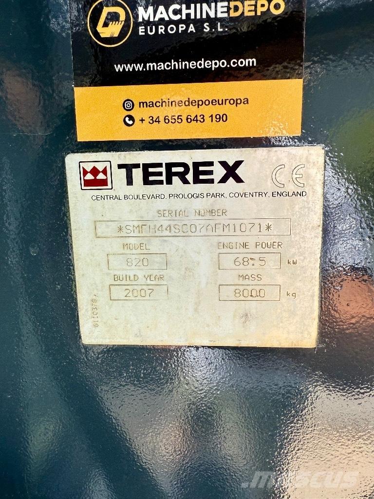 Terex 820 Backhoe