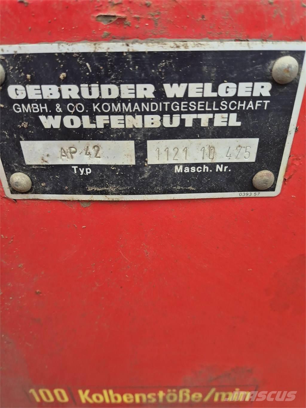 Welger AP42 Square balers