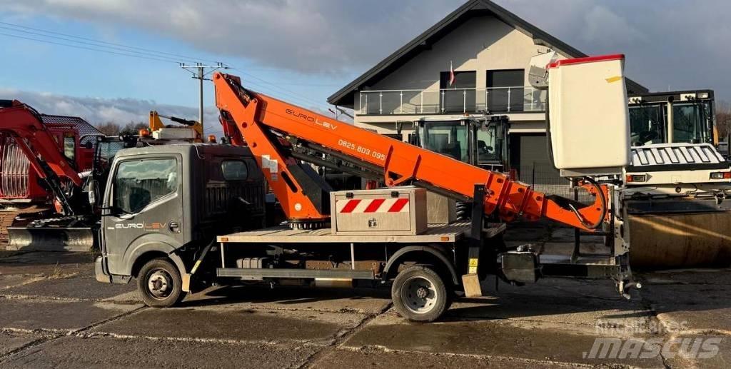 Renault Maxity 120 Other lifts and platforms