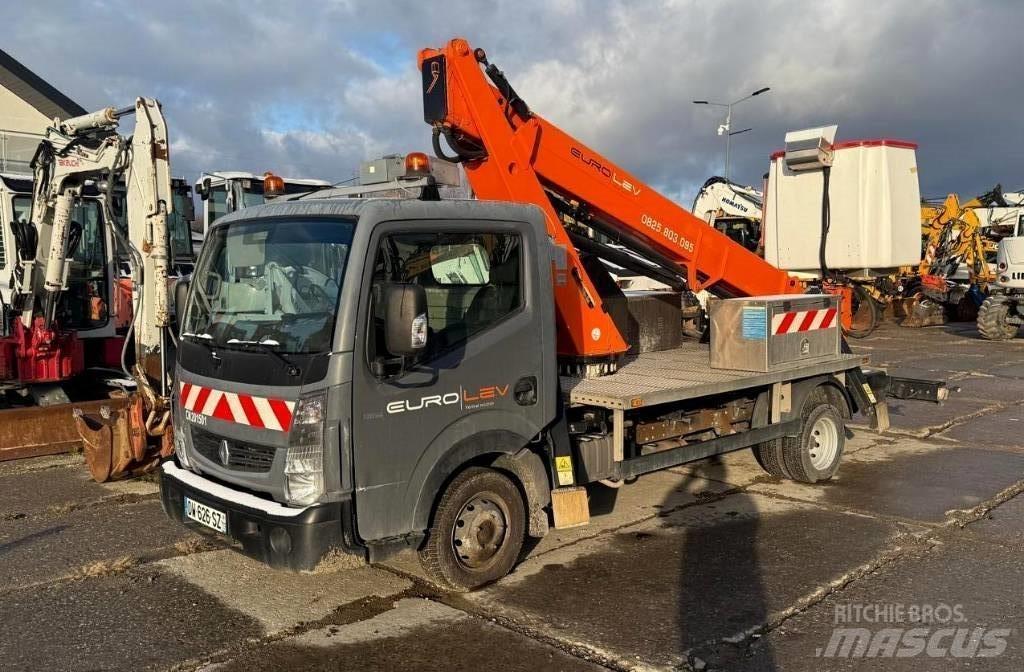 Renault Maxity 120 Other lifts and platforms