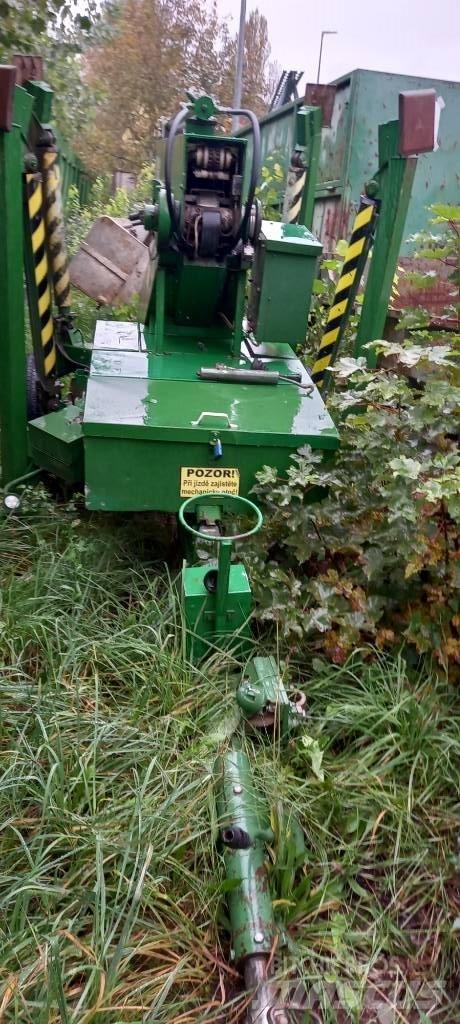 Rothlehner DK7 Trailer mounted platforms