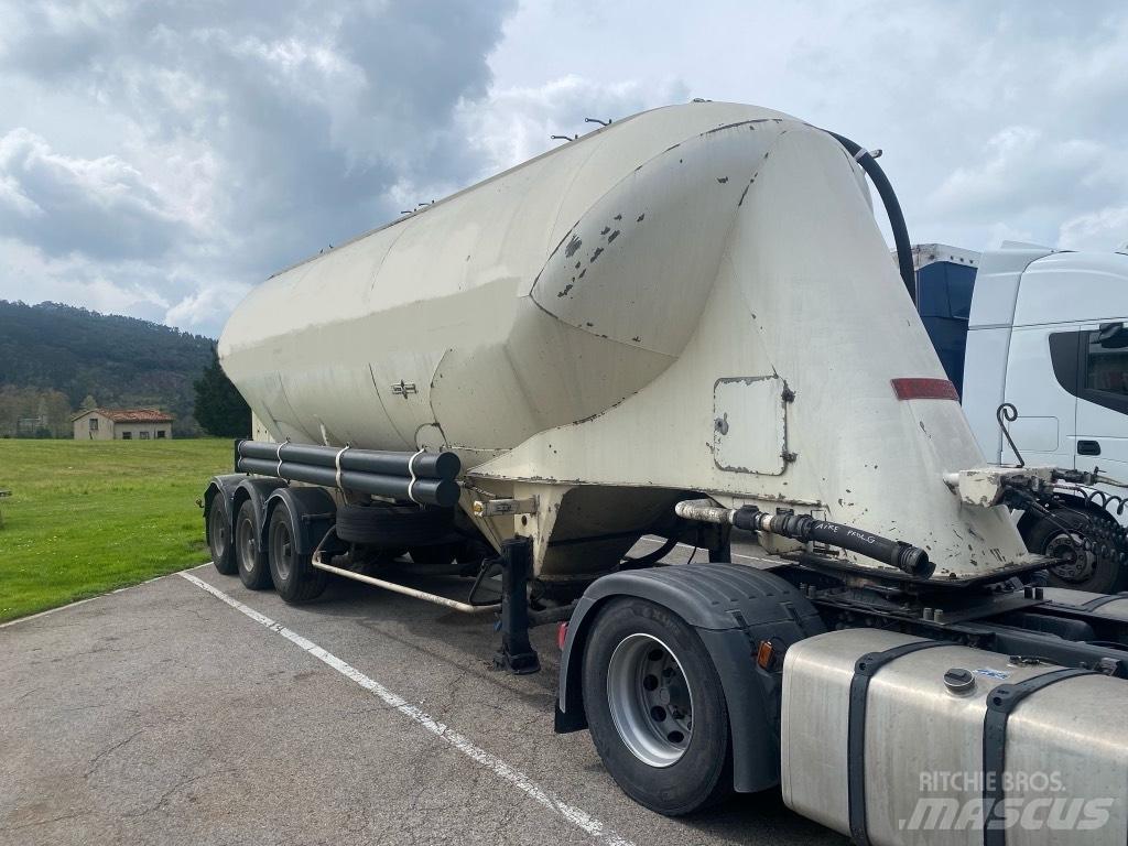 Spitzer SF2439PI Tanker semi-trailers