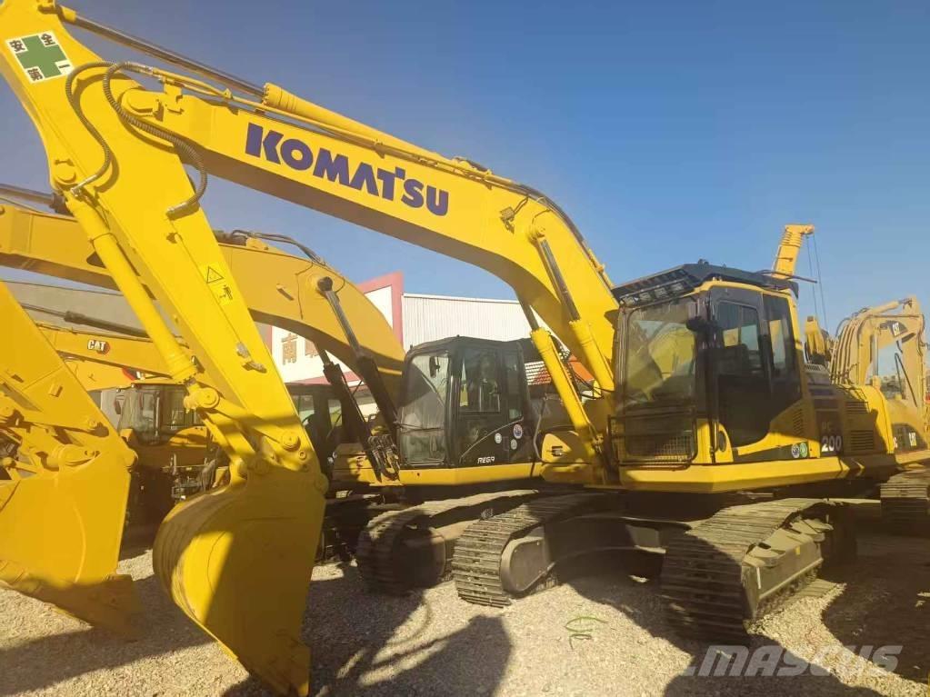 Komatsu PC 200 Crawler excavators