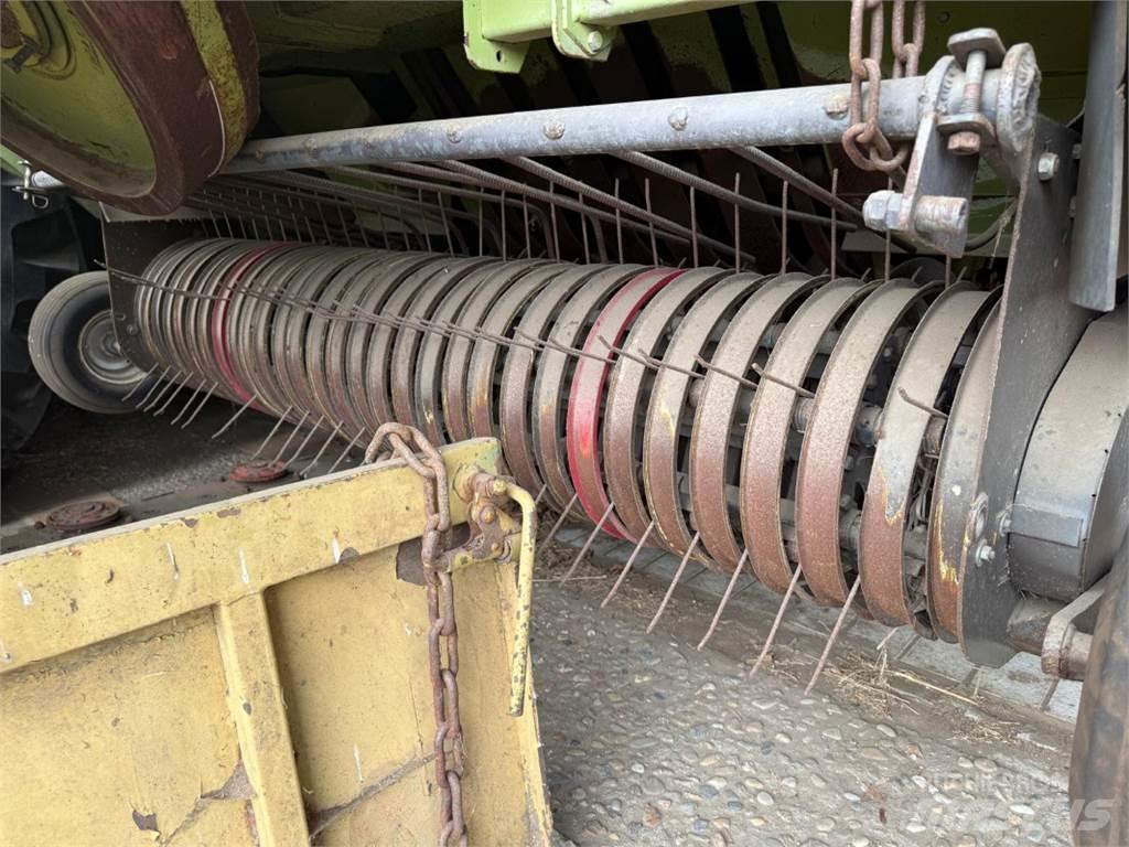 Fortschritt 550 Square balers