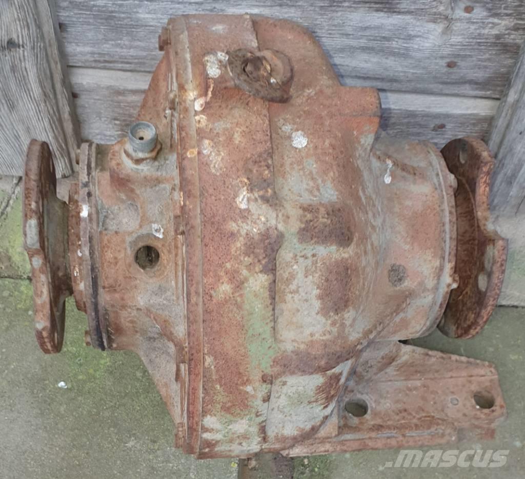 Kirovets K 700 K701 Transmission