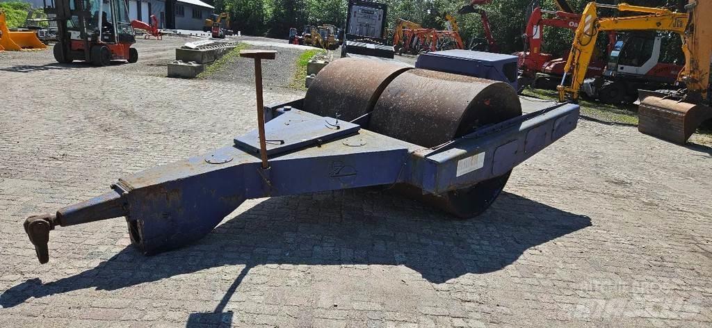 Dynapac Tril wals Plate compactors