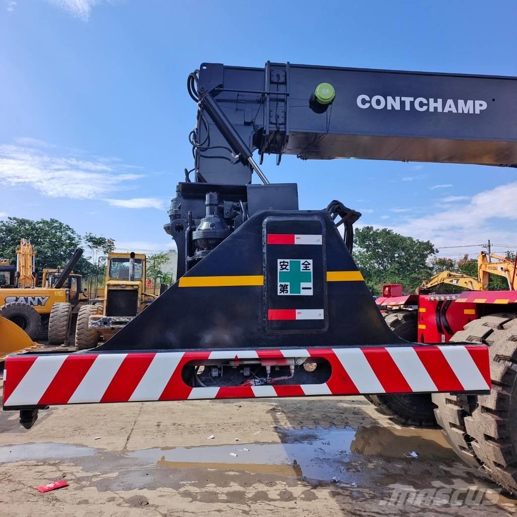 Kalmar DRF 450 Reach stackers