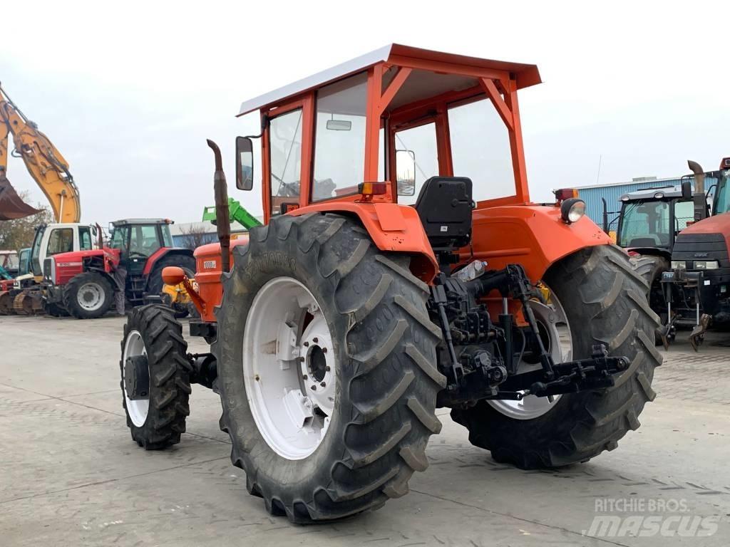 Fiat 1000DT Tractors