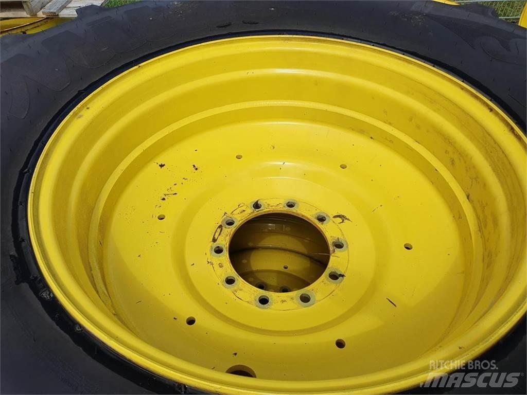 Mitas 650/85R38 x2 Tyres, wheels and rims