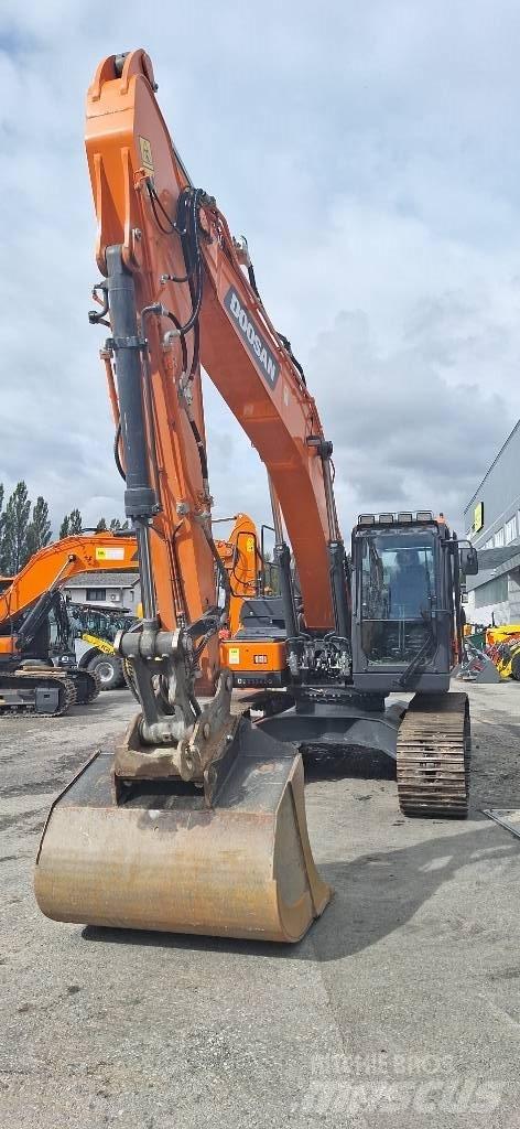 Doosan DX 225 LC-7 Crawler excavators