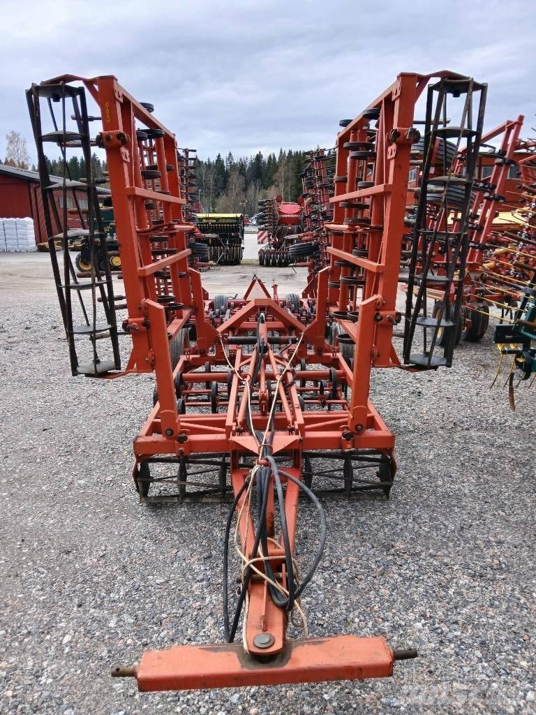 ESA Tume 4800 Harrows