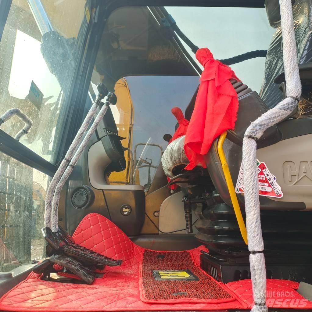 CAT 320D Crawler excavators