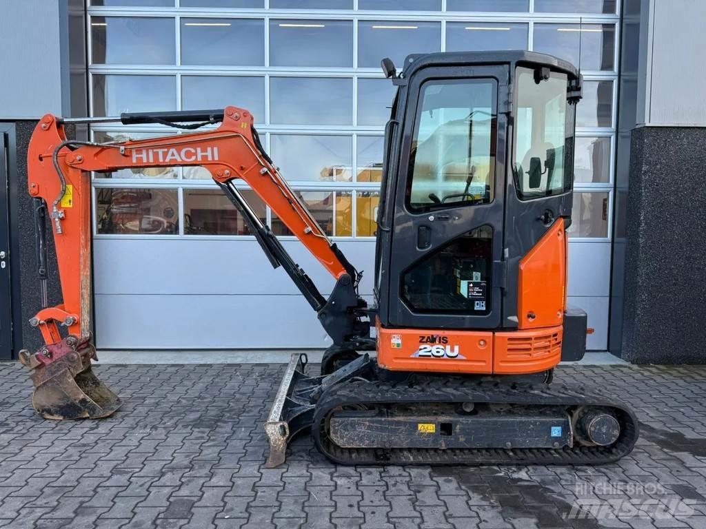 Hitachi ZX26U-6 CR Mini excavators < 7t (Mini diggers)