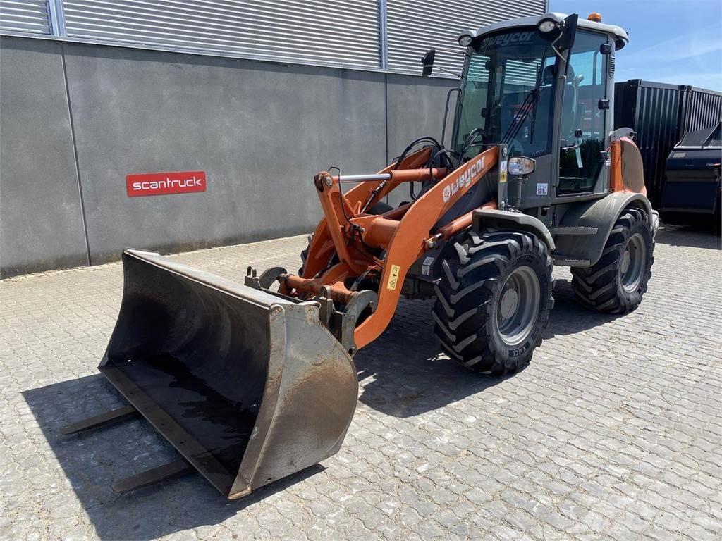 Weycor AR420 Multi-purpose loaders