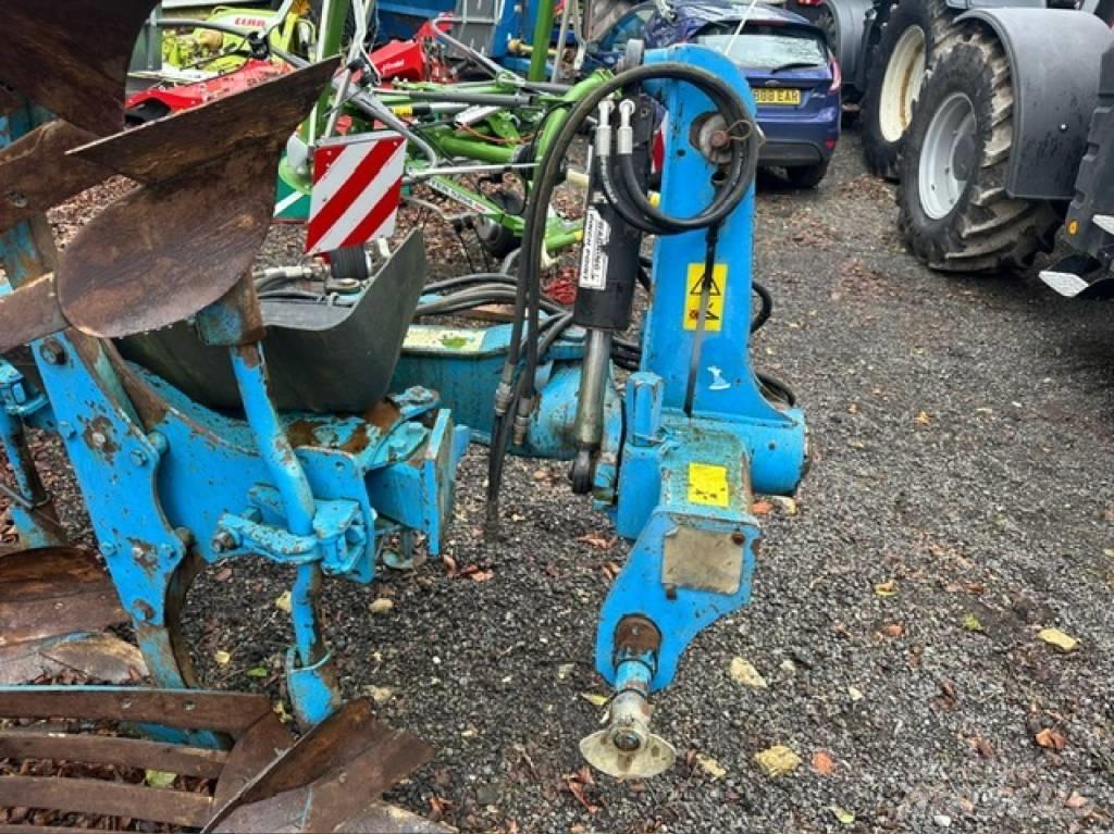 Lemken Opal 120 Ploughs